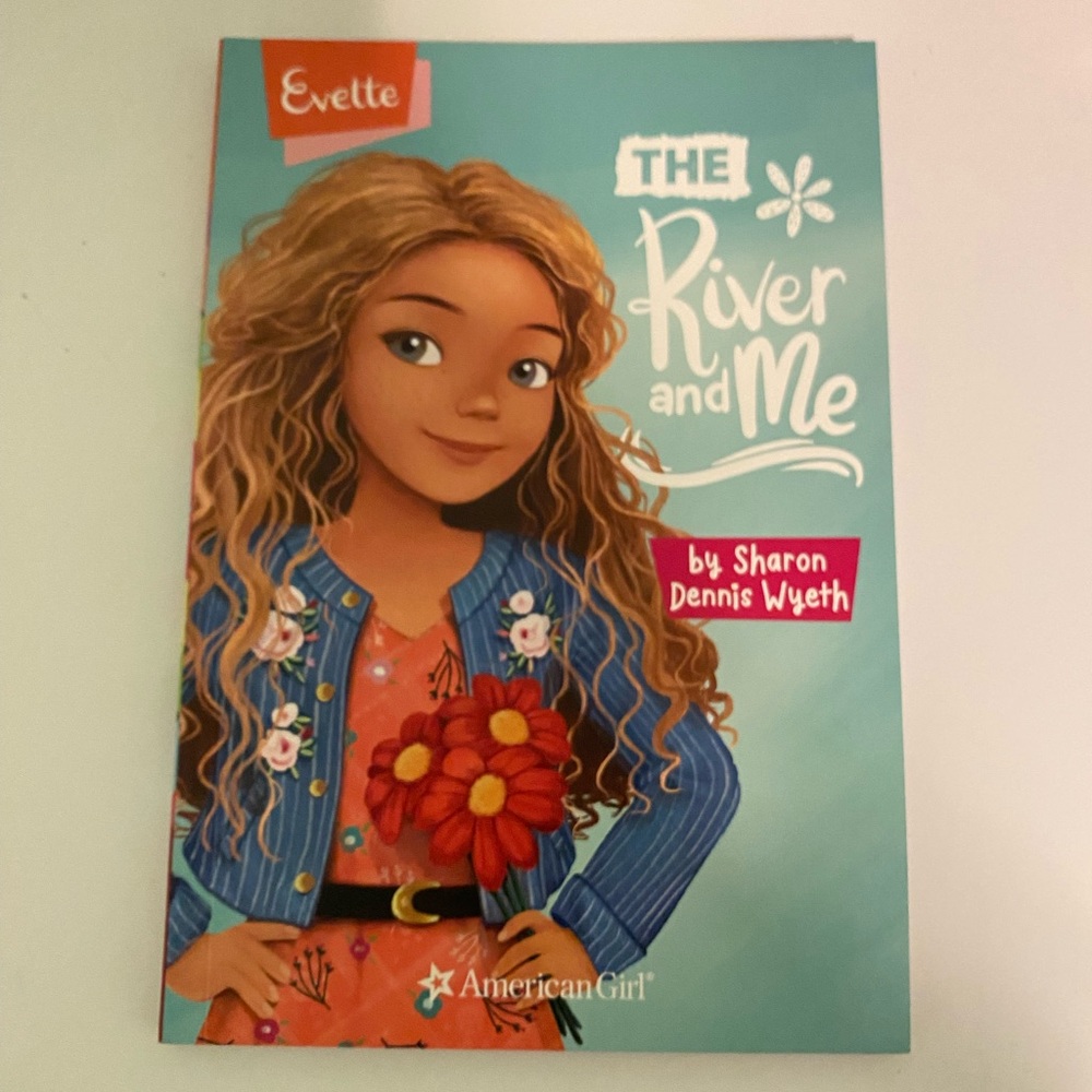 American Girl Evette Peeters Book with Blue and Pink Cover
